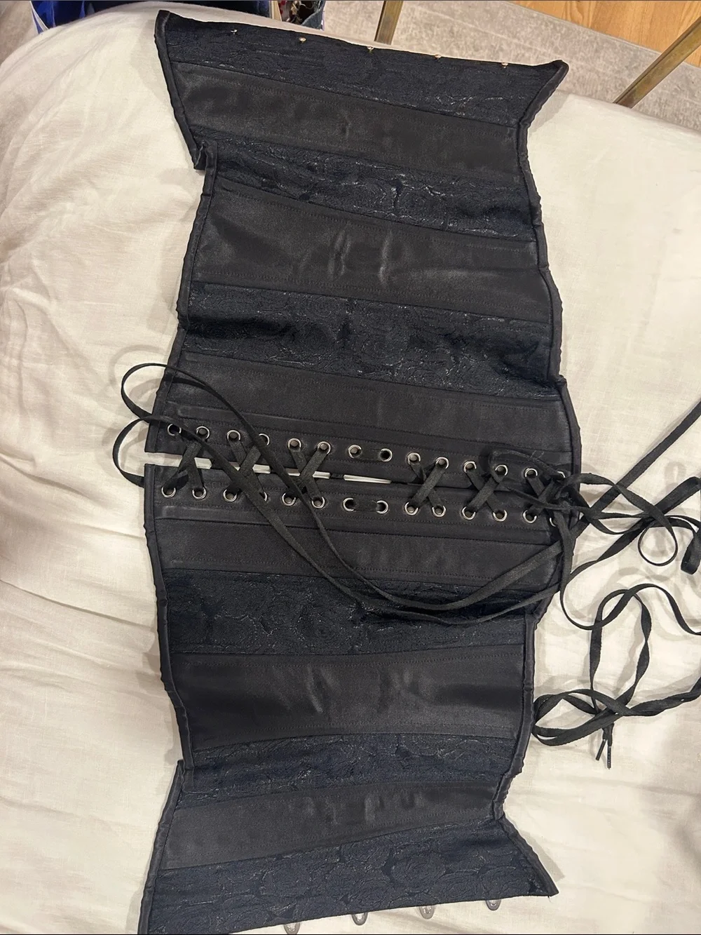 Black Lace-Front Waist Cincher Corset - Unbranded